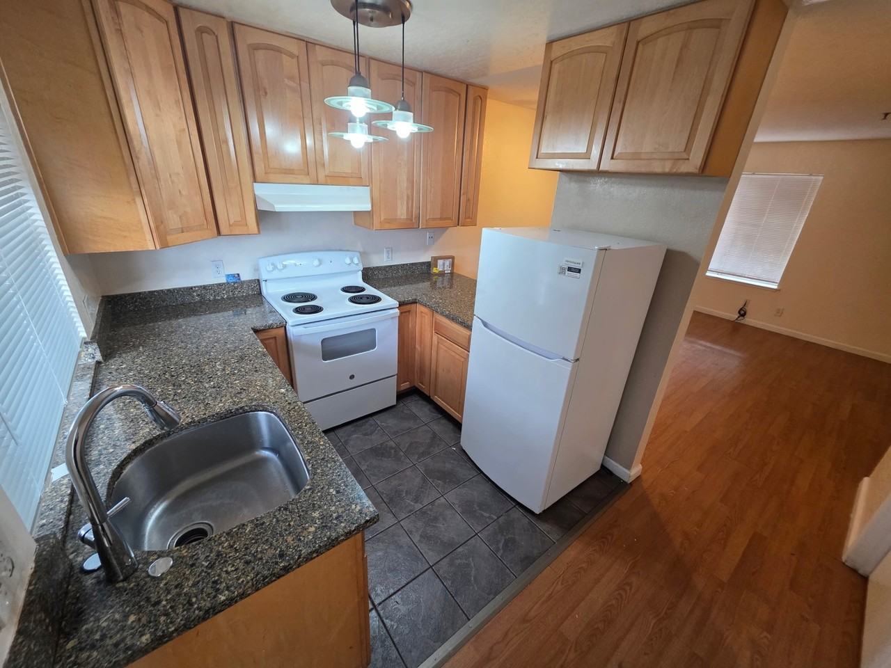 1973 Bonifacio St #4 - Photo 7 of 19