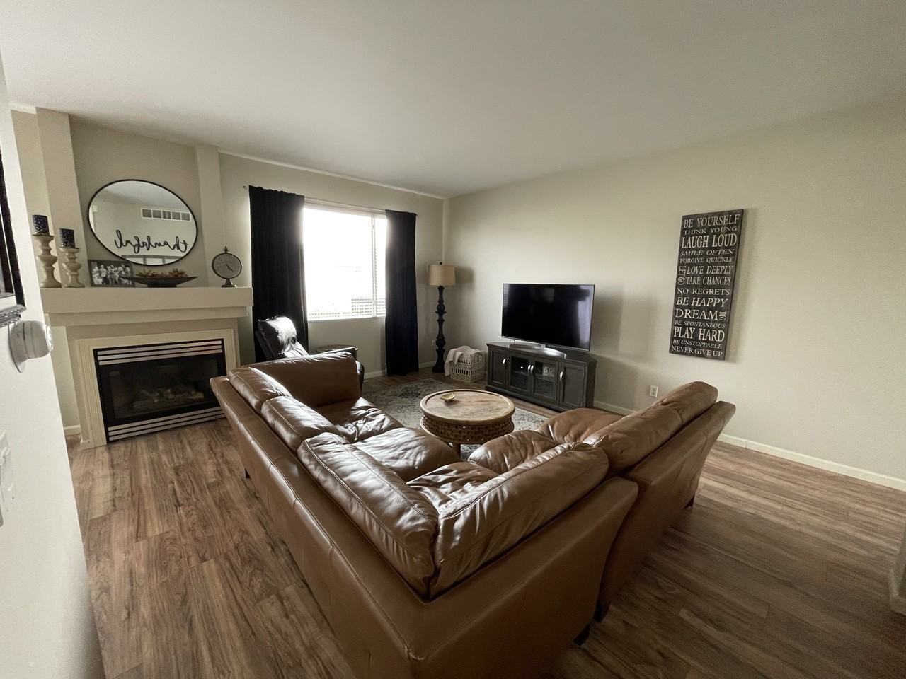 7229 Mabels Way - Photo 3 of 16