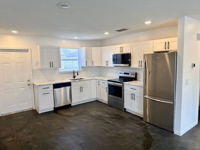 344 Edgewood Ct #1 - Photo 4 of 11