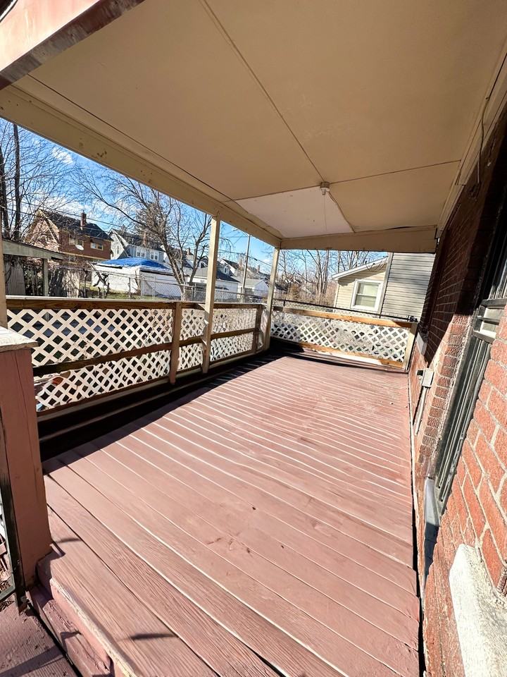 14011 Roselawn St #1 - Photo 2 of 11