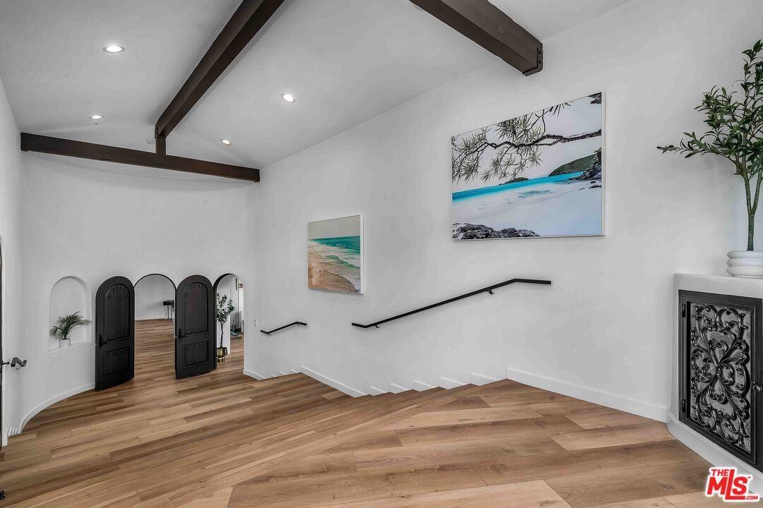 350 Bellino Dr #1 - Photo 5 of 18