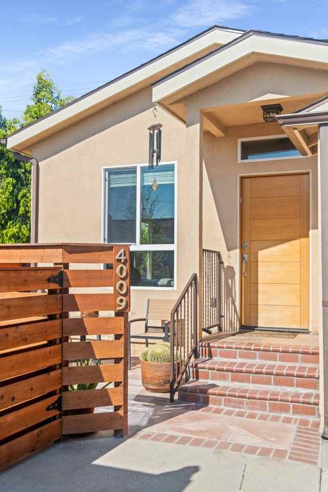 4007 W 60th St #1 - Photo 2 of 14