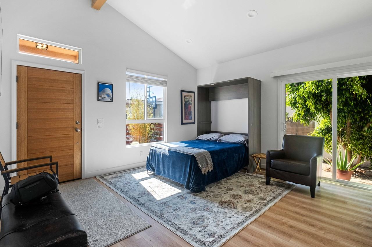 4007 W 60th St #1 - Photo 5 of 14