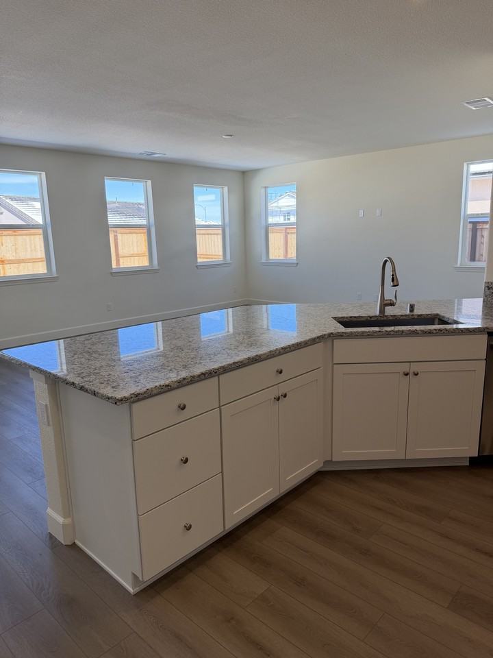 7981 Desert Sapling Dr #1 - Photo 4 of 16