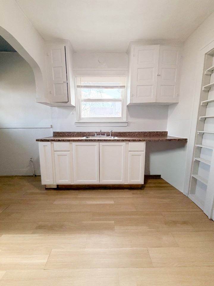 14600 Strathmoor St #1 - Photo 5 of 14