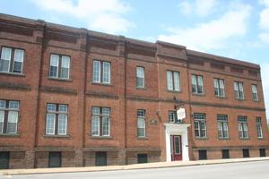 featured image of 320 S 2nd St