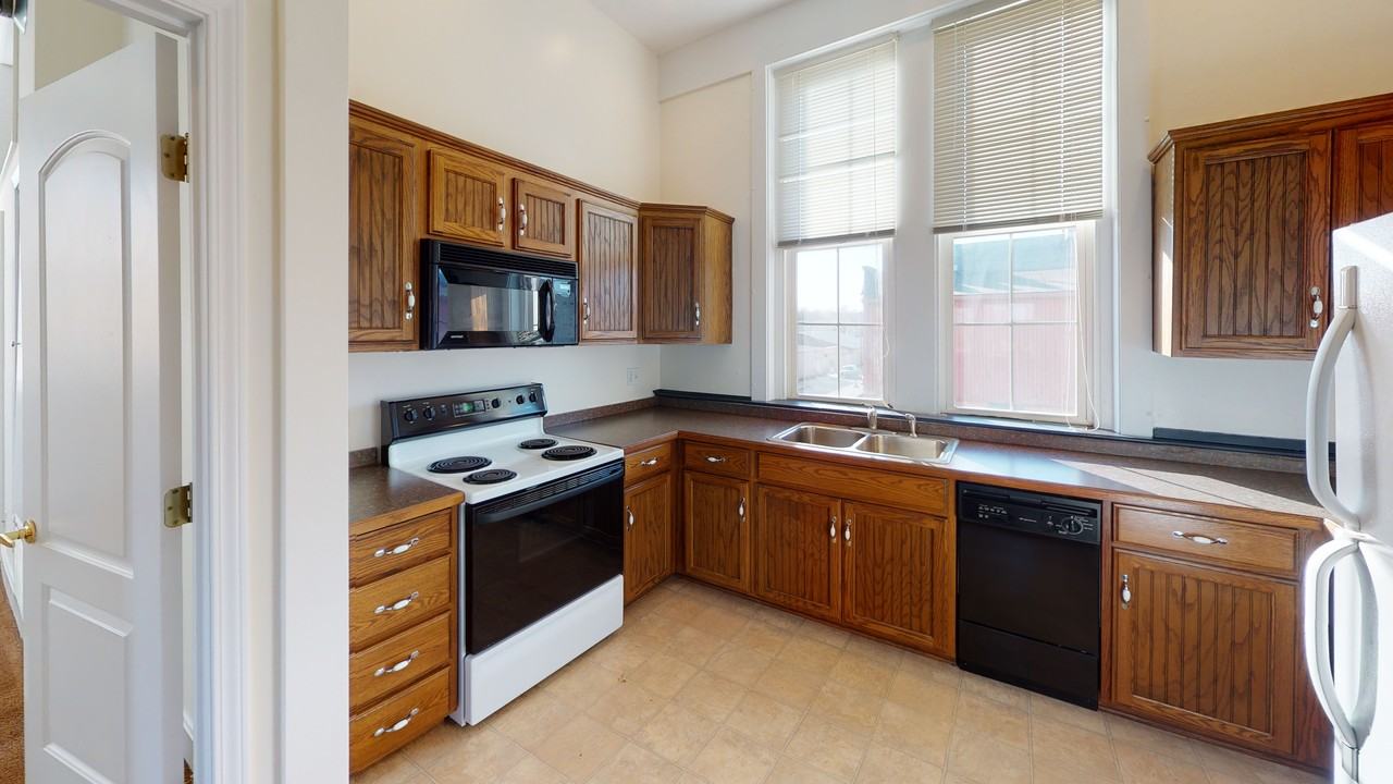 Choctaw Lofts - Photo 5 of 16