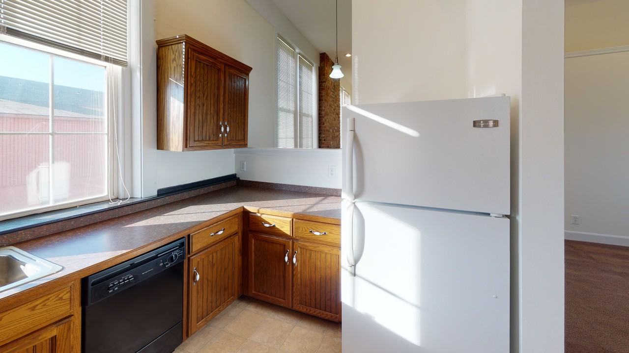 Choctaw Lofts - Photo 6 of 16