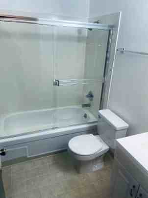 Garland - Photo 5 of 6