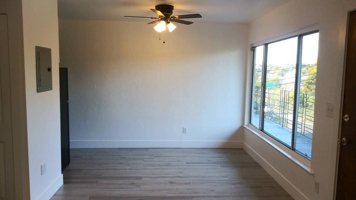 MACA - Photo 3 of 15