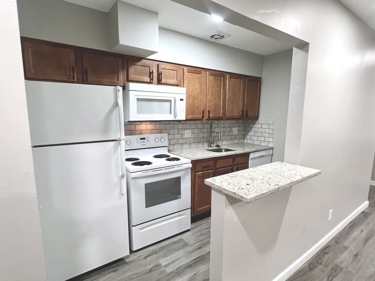 Provincial Court - Photo 5 of 36