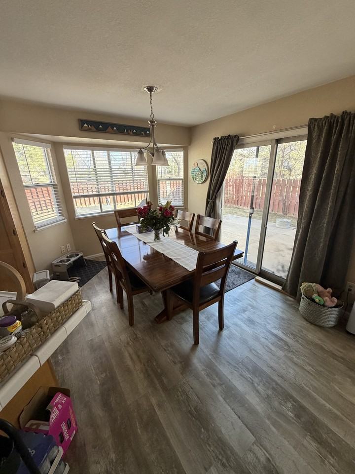 4268 Stoneridge Dr #1 - Photo 6 of 31