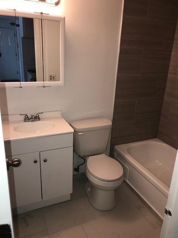 114 South - Photo 7 of 24