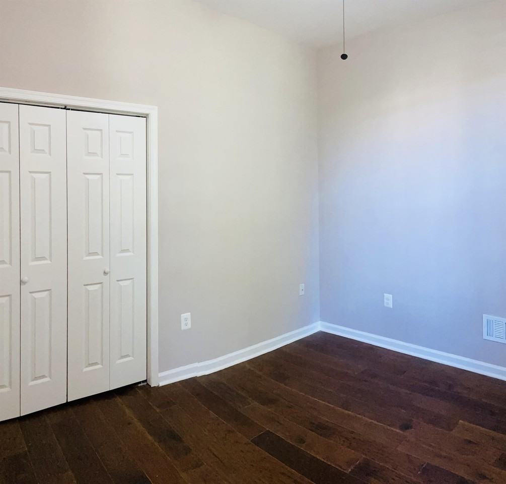 417 East Lafayette Avenue - Photo 5 of 50