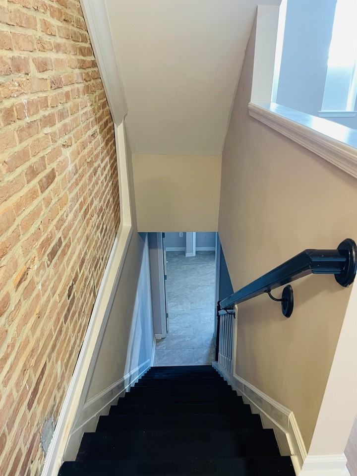 417 East Lafayette Avenue - Photo 6 of 50