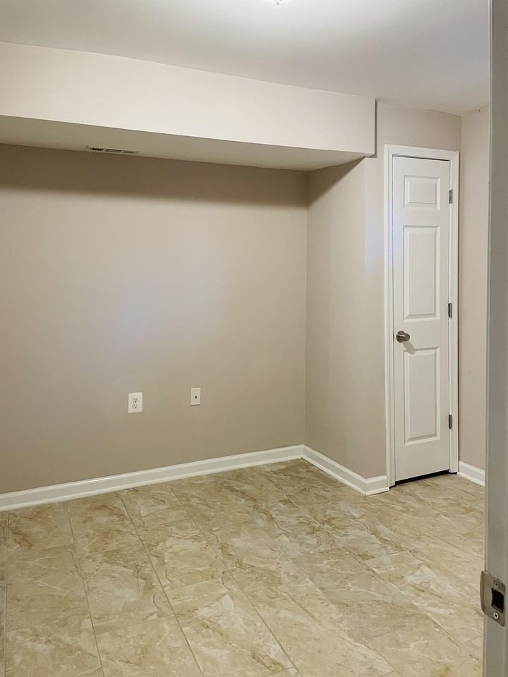 417 East Lafayette Avenue - Photo 7 of 50