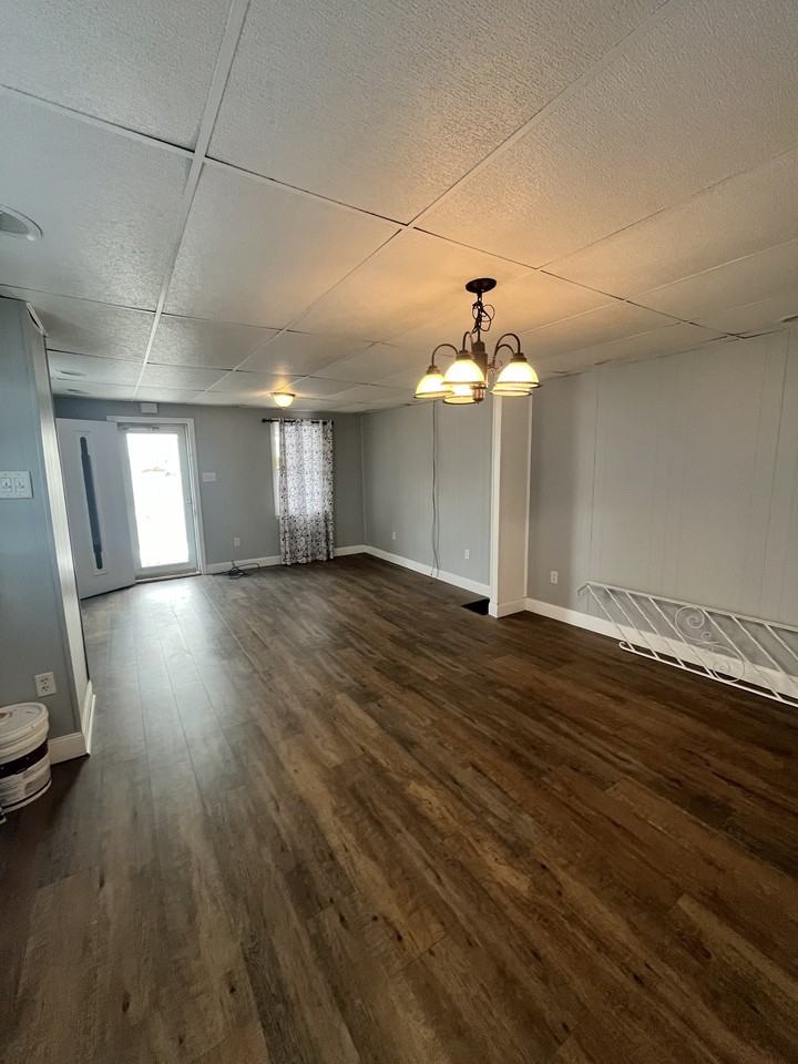 6 New Sullivan Street - Photo 4 of 16