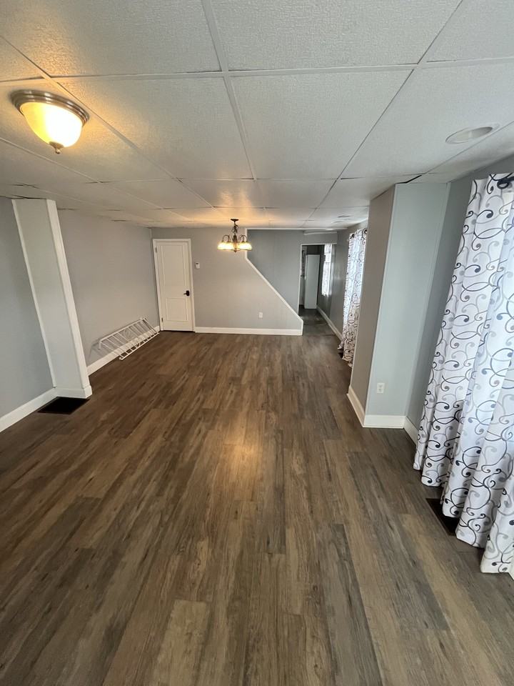 6 New Sullivan Street - Photo 5 of 16