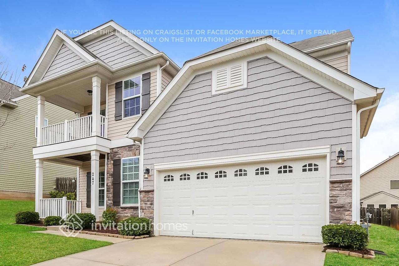 247 Elrosa Rd - Photo 2 of 16