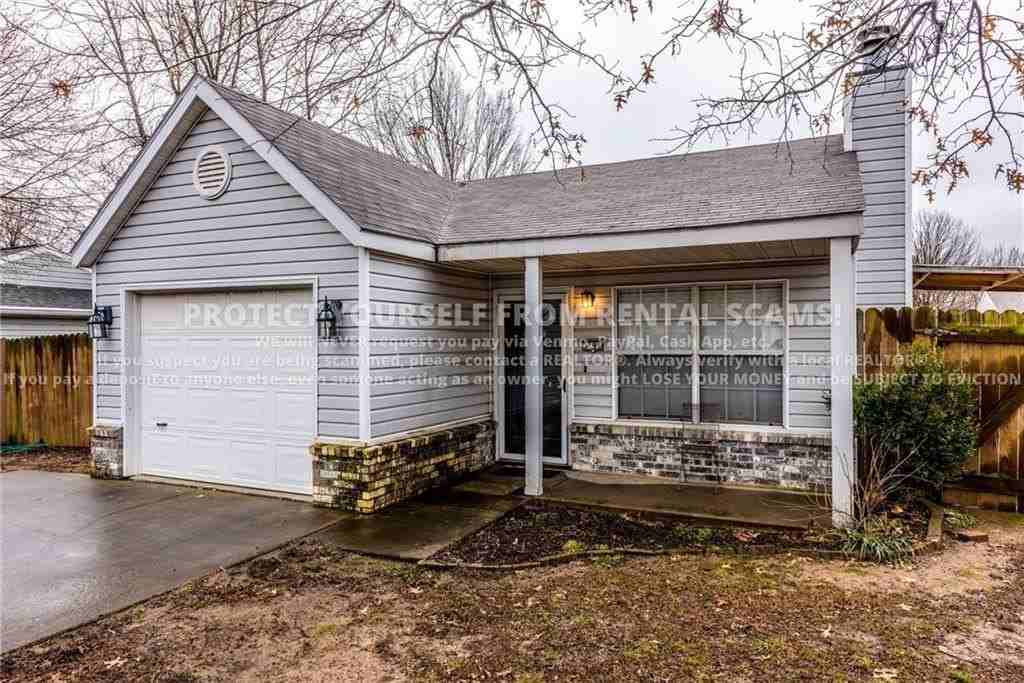 3195 W Woodfield Way