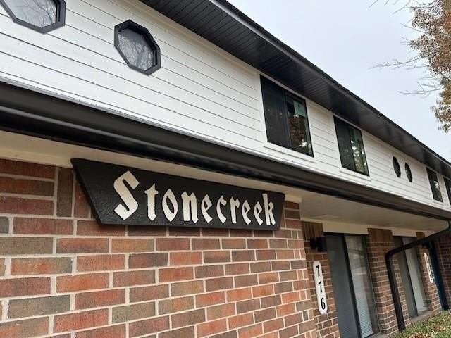 782 N Storer Ave - Photo 2 of 15