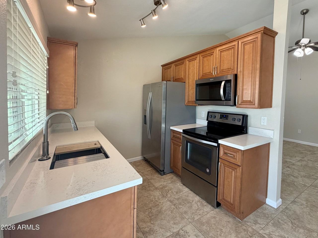 20242 N 30th Dr - Photo 6 of 16