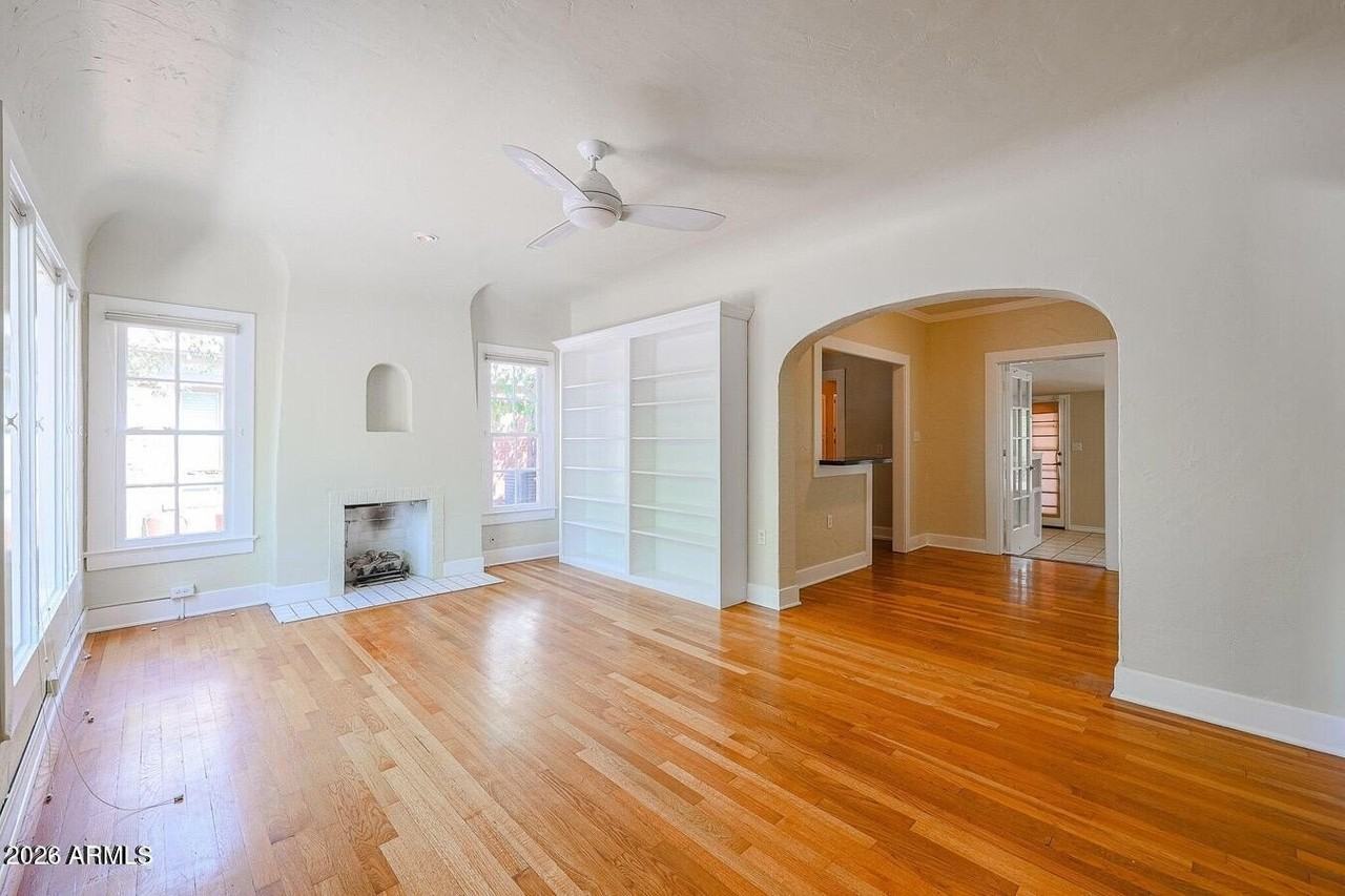 57 W Lewis Ave - Photo 7 of 16