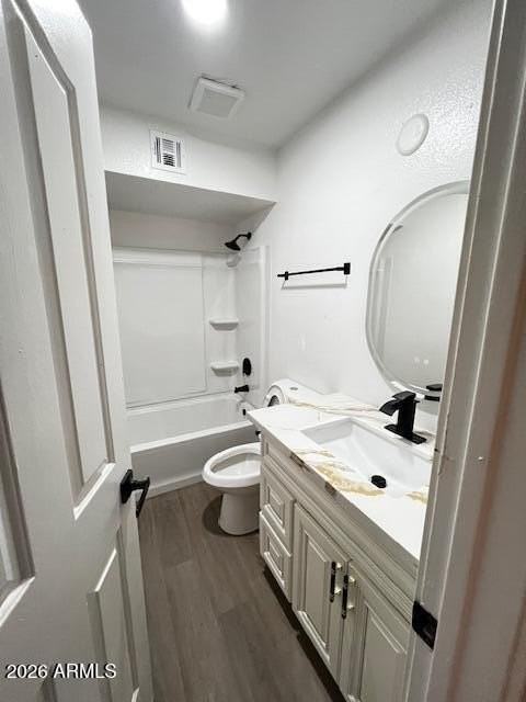 2115 W Belmont Ave Unit 4 - Photo 7 of 21