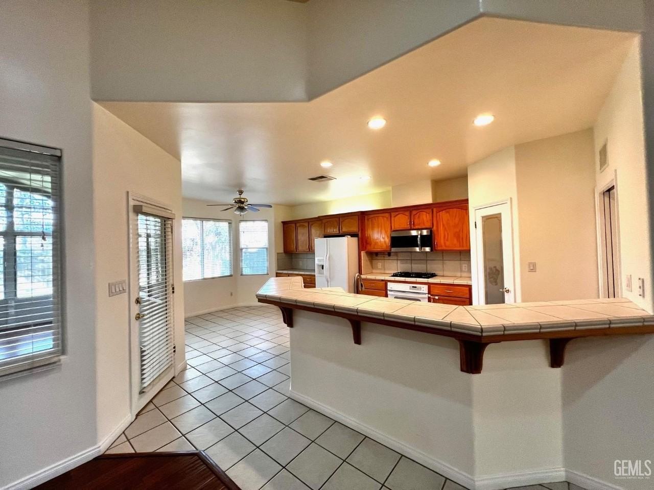 11116 Southwales Ct - Photo 6 of 29