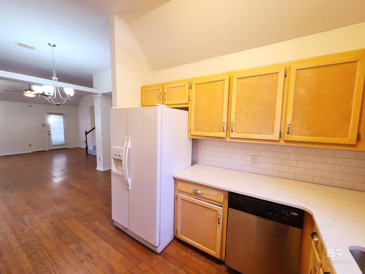 123 Melanie Loop - Photo 7 of 17