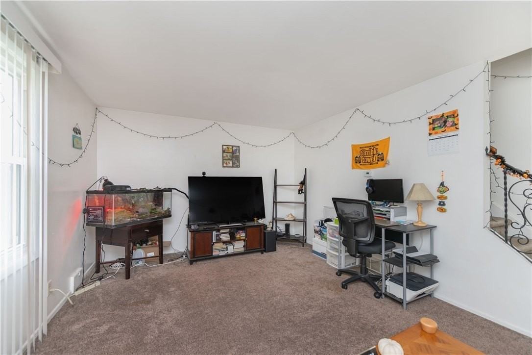 87 Moxon Dr - Photo 7 of 23