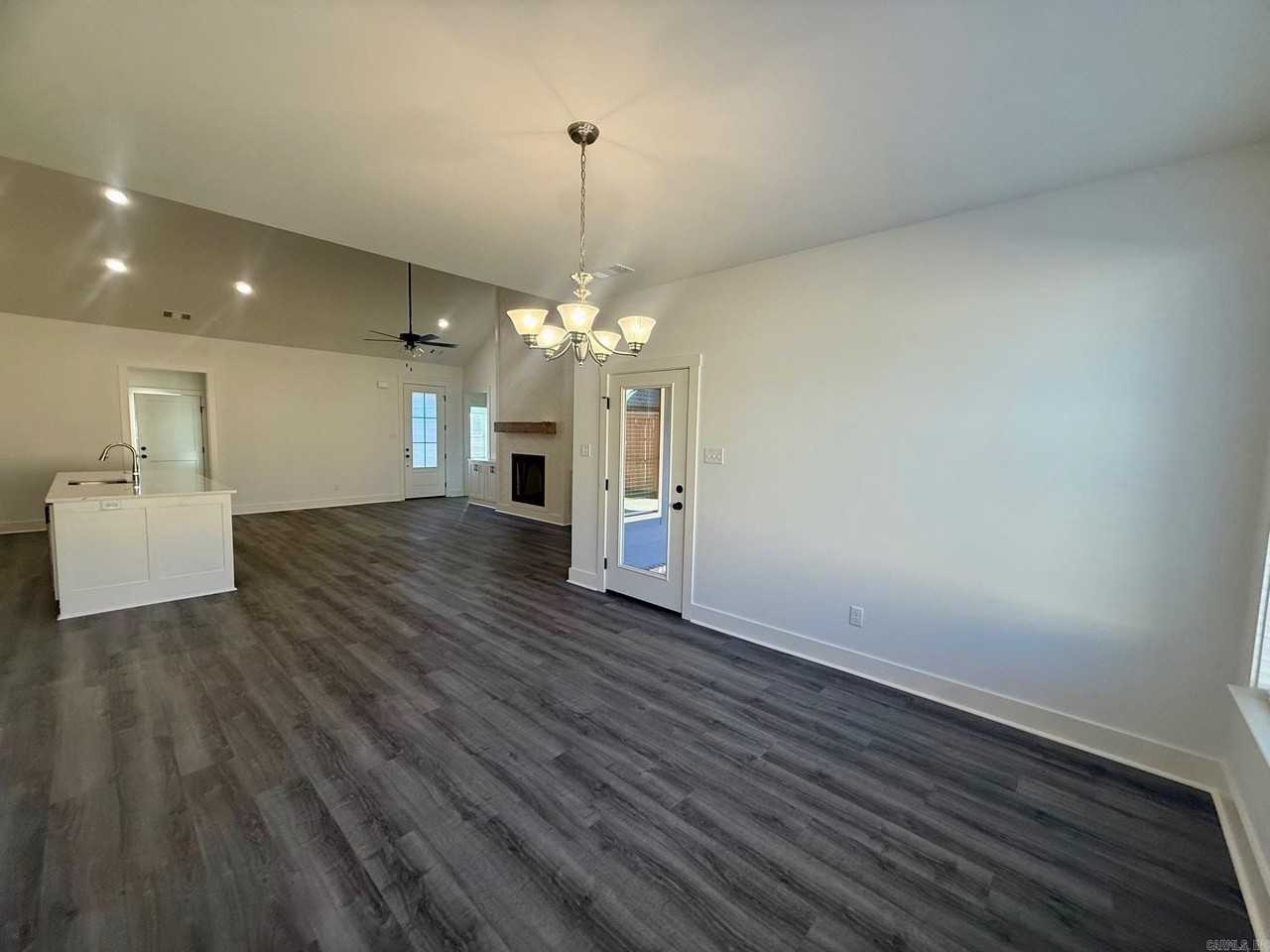 4005 Doler Cv - Photo 5 of 19