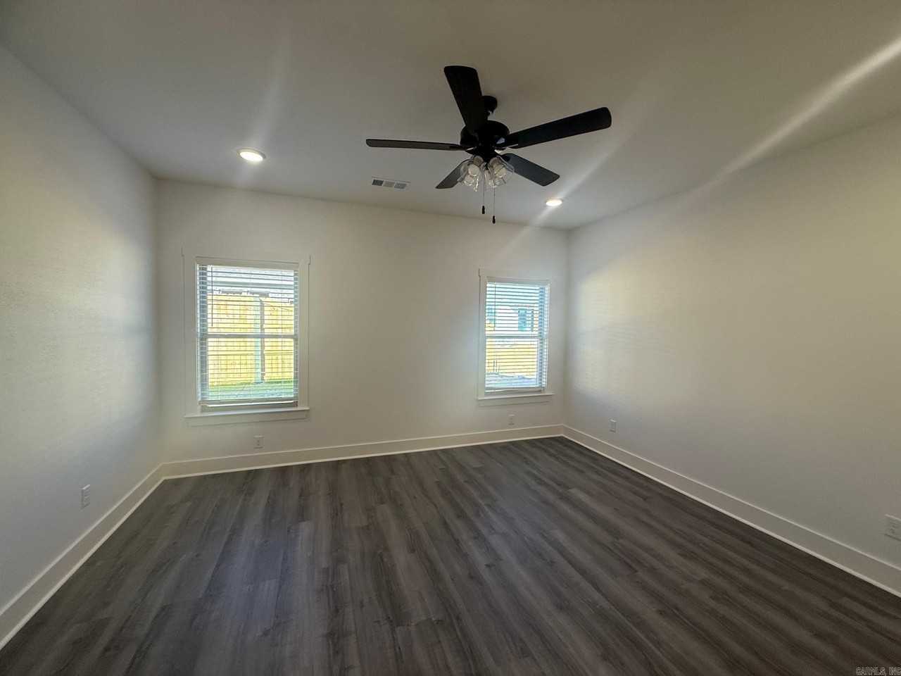 4005 Doler Cv - Photo 7 of 19