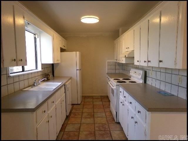 11320 Southridge Dr - Photo 7 of 25