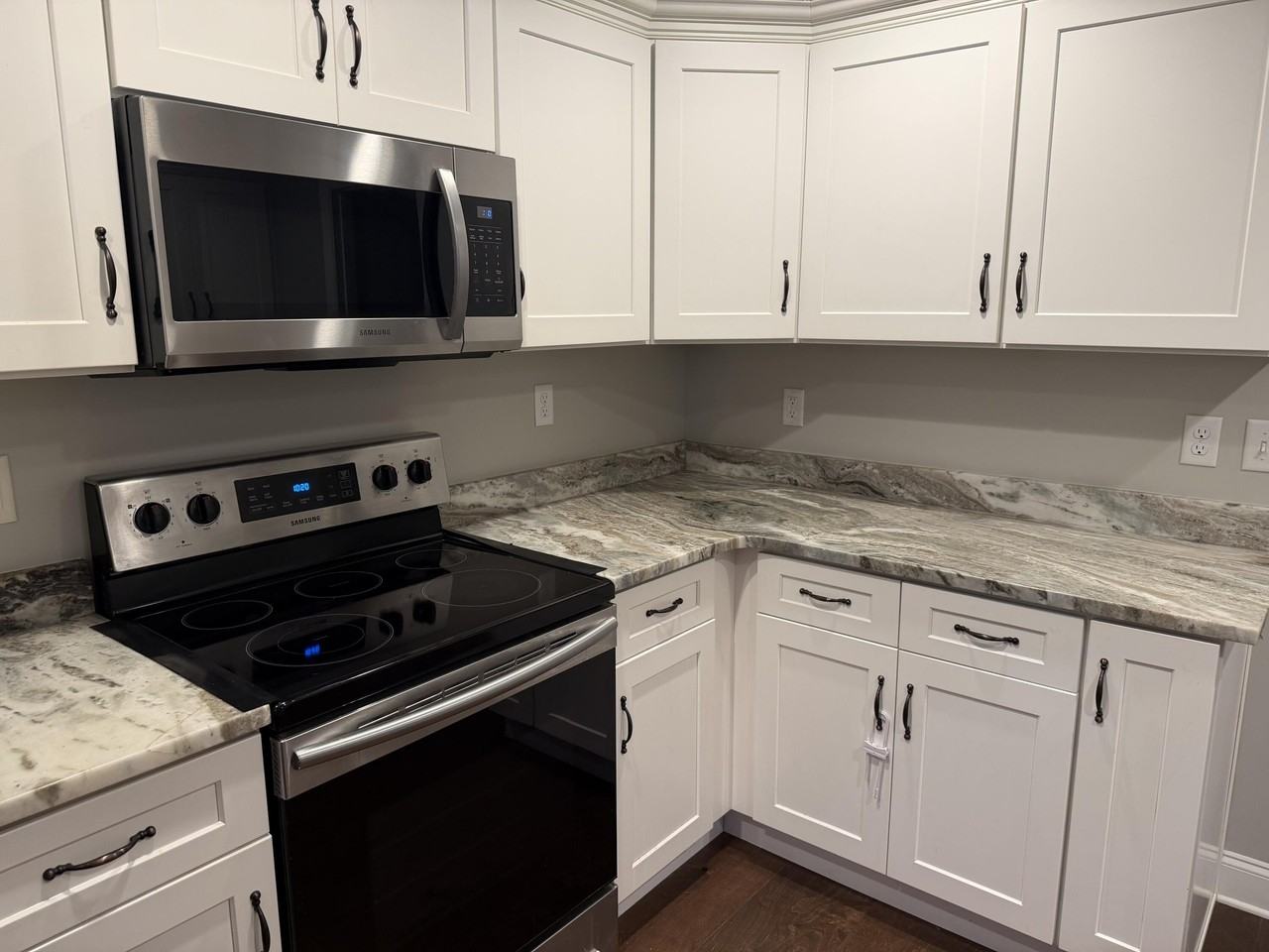 7560 Grasshopper Rd - Photo 2 of 16