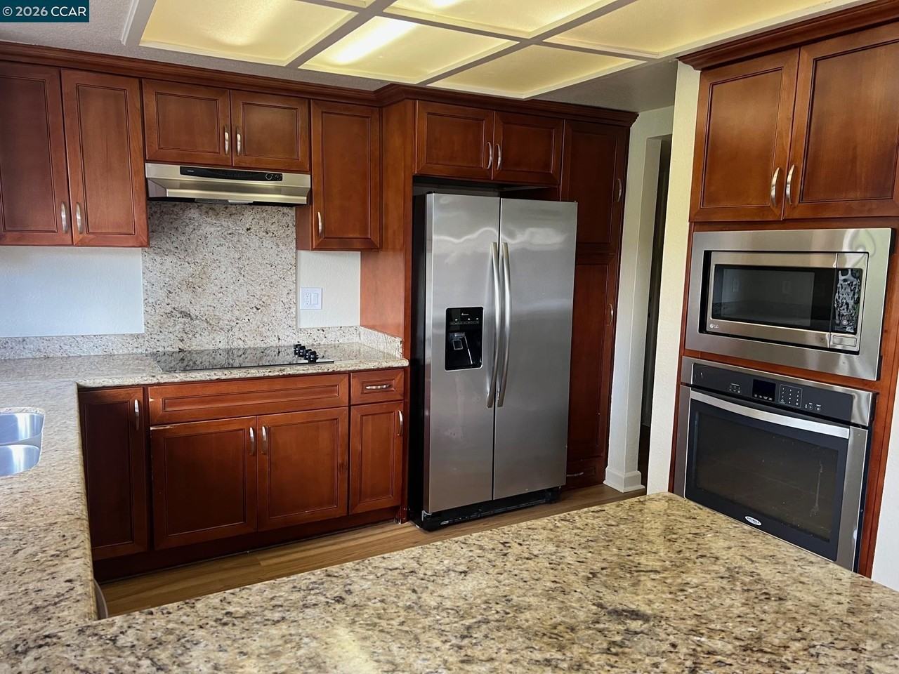 1262 Vailwood Dr - Photo 3 of 5