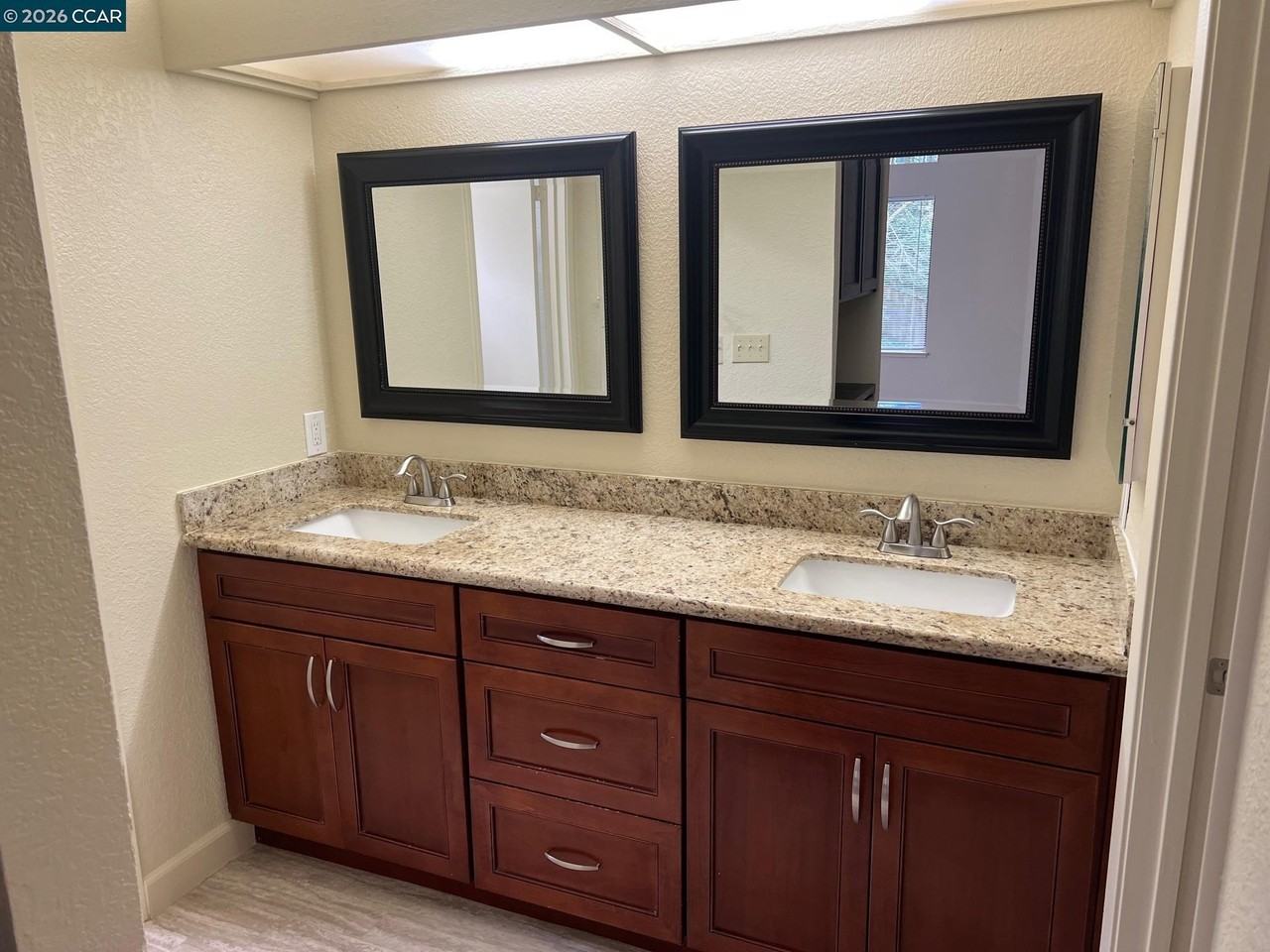 1262 Vailwood Dr - Photo 5 of 5