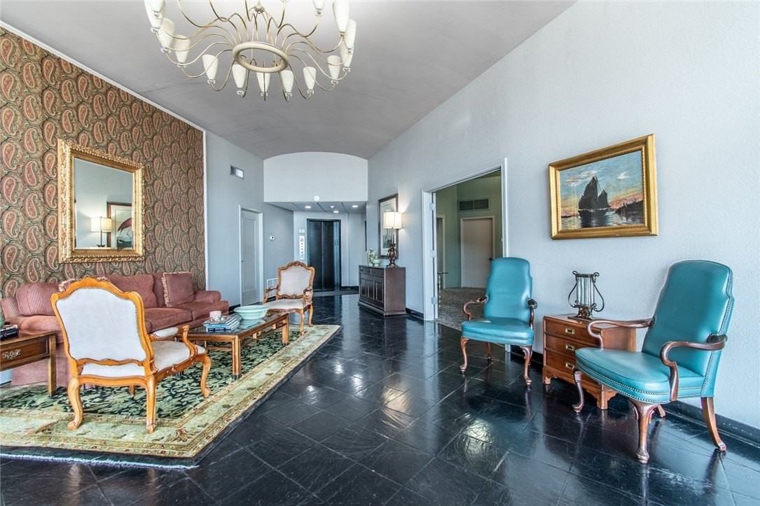 823 S Water St Apt 1a - Photo 5 of 31