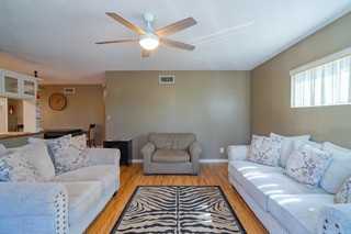 5001 54th St #1 - Photo 3 of 43