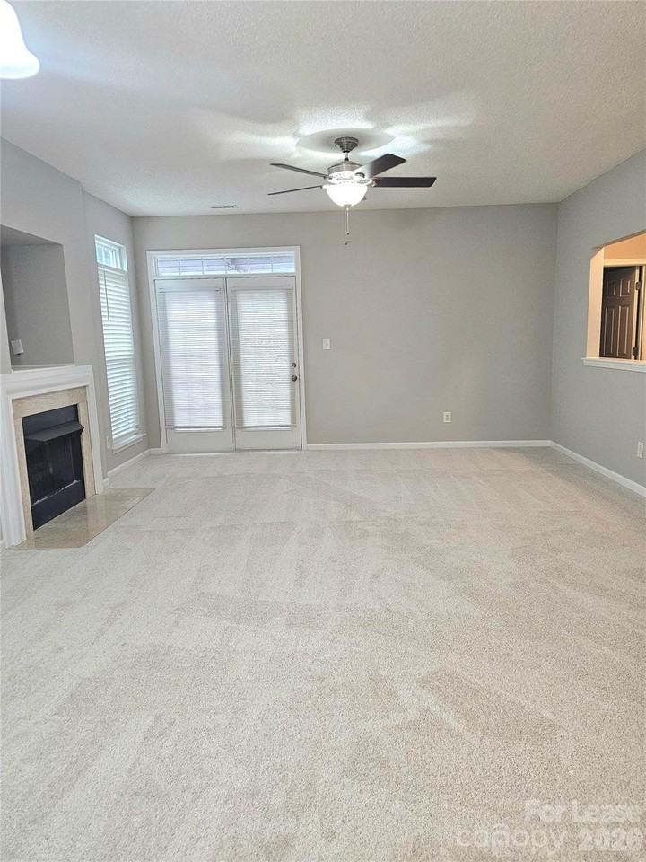 5408 Johnston Mill Ct - Photo 4 of 7