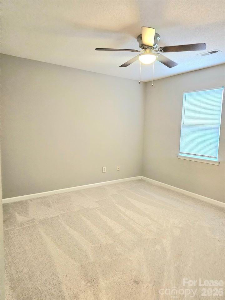 5408 Johnston Mill Ct - Photo 5 of 7