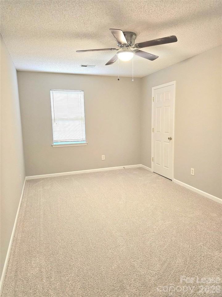 5408 Johnston Mill Ct - Photo 6 of 7