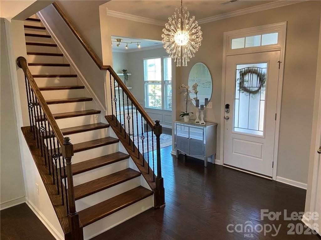 6434 Raffia Rd - Photo 2 of 32