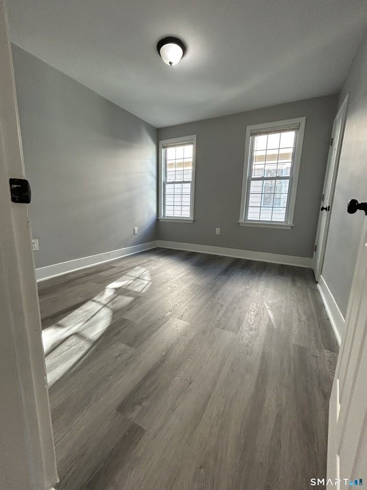 162 Davenport St - Photo 6 of 6