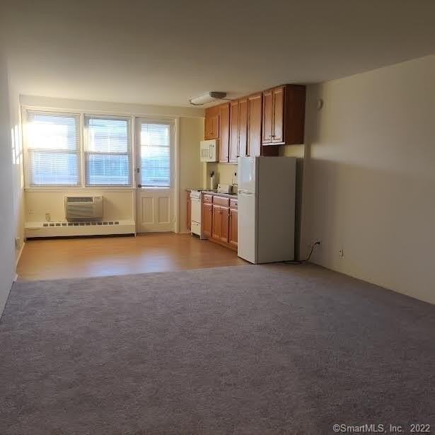 444 Bedford St Apt 4l - Photo 2 of 24