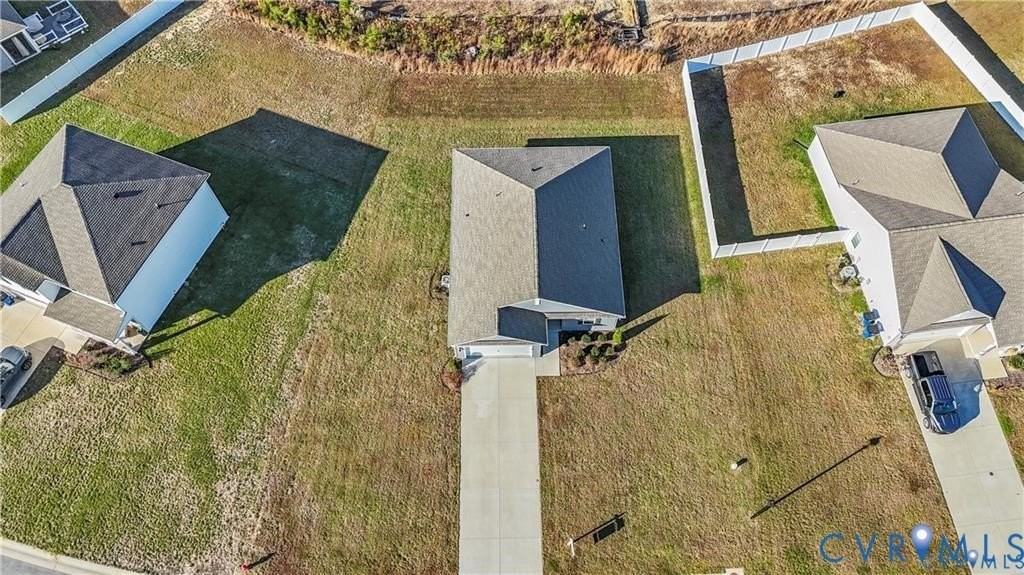 11140 Chappell Creek Cir - Photo 3 of 23