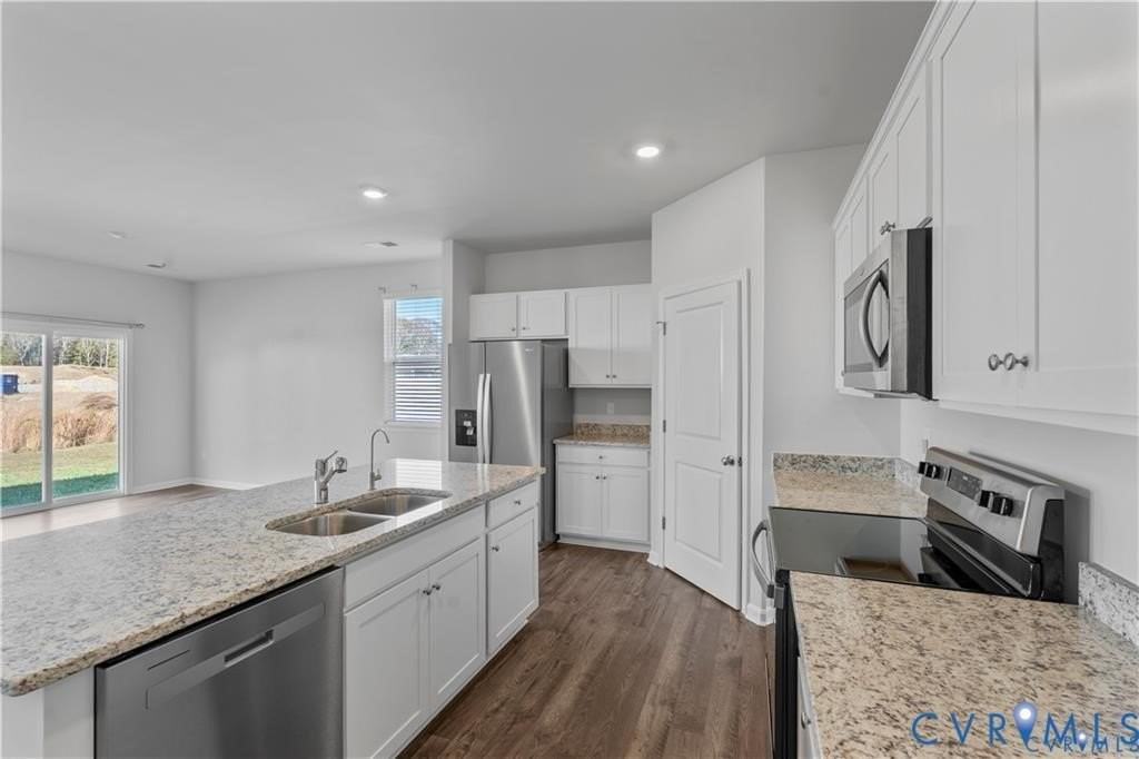 11140 Chappell Creek Cir - Photo 6 of 23