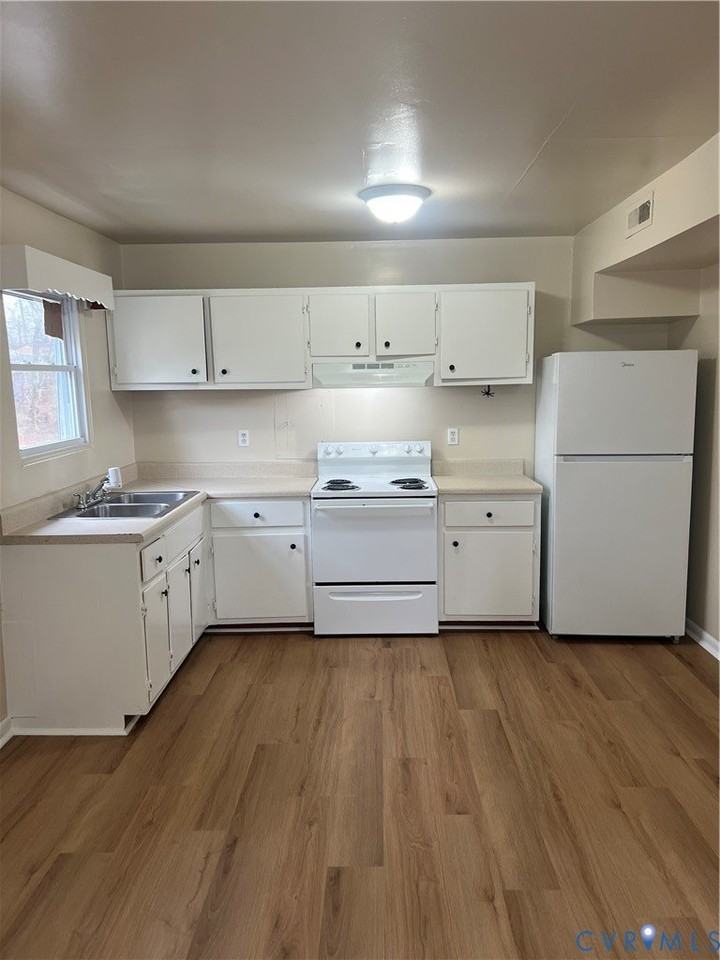 1013 Liberty Ave Unit A - Photo 5 of 15