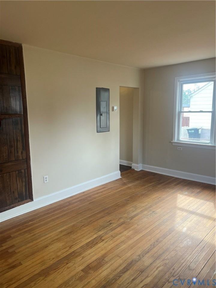 14211 Bermuda Ave - Photo 5 of 15