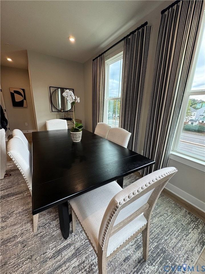 8001 Lake Laurel Ln Unit B - Photo 3 of 38